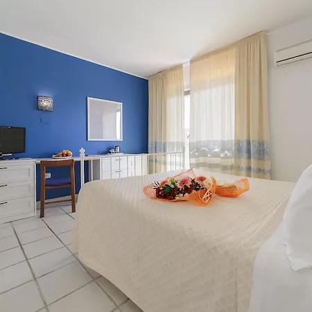 Hotel Setar 4*