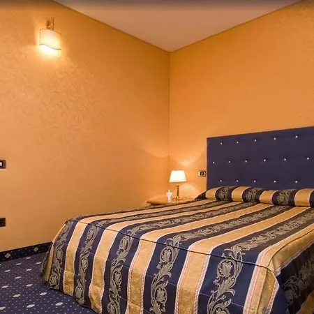 Hotel Setar 4*